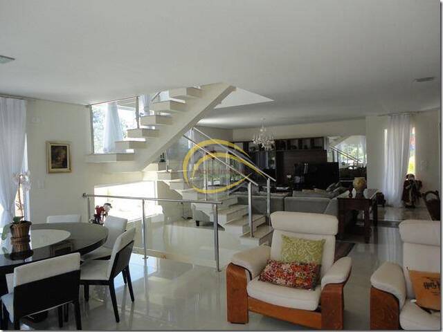 Casa para Venda em Carapicuíba - 2