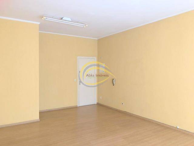 Sala para Venda em Cotia - 2