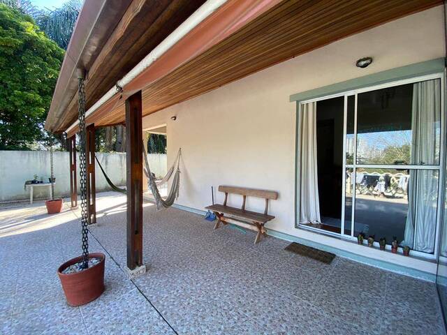 Casa para Venda em Carapicuíba - 2