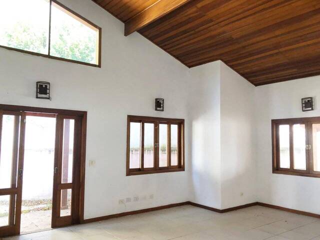 Casa para Venda em Carapicuíba - 4