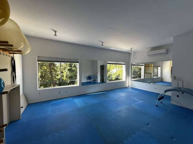 Sala para Venda em Cotia - 4