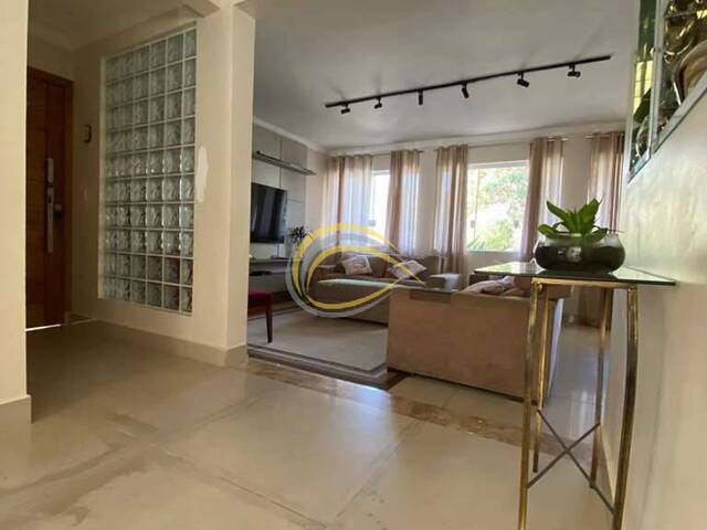 Casa para Venda em Jandira - 2
