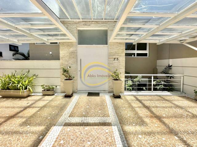 Casa para Venda em Carapicuíba - 2