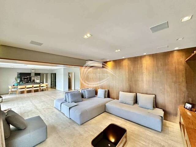 Casa para Venda em Embu das Artes - 5