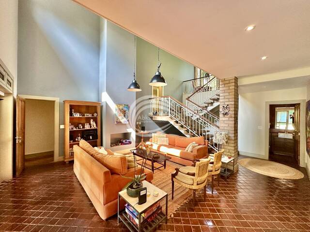 Casa para Venda em Embu das Artes - 3