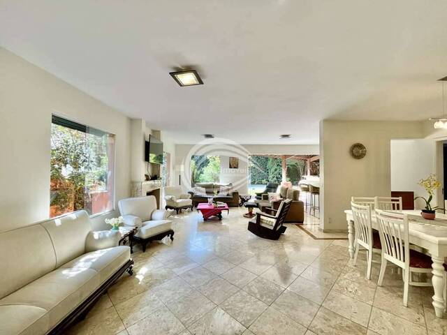 Casa para Venda em Cotia - 2