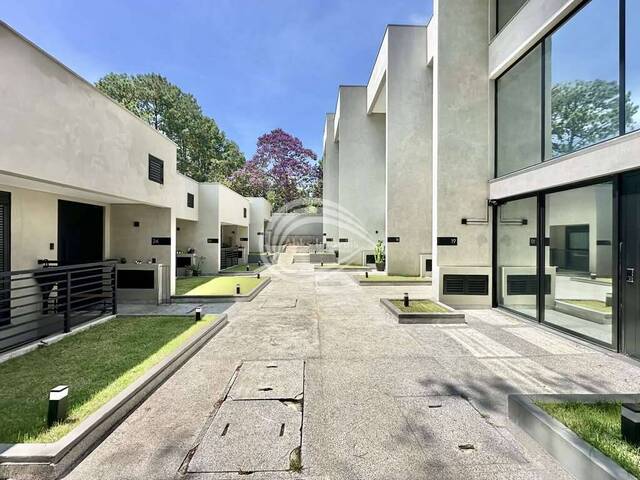 #6017 - Casa para Venda em Cotia - SP - 1