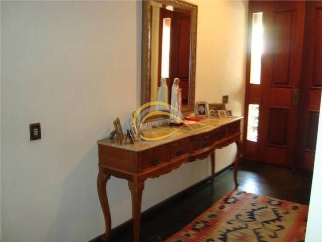 Casa para Venda em Carapicuíba - 2