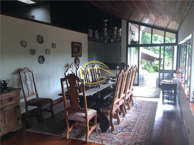 Casa para Venda em Embu das Artes - 4