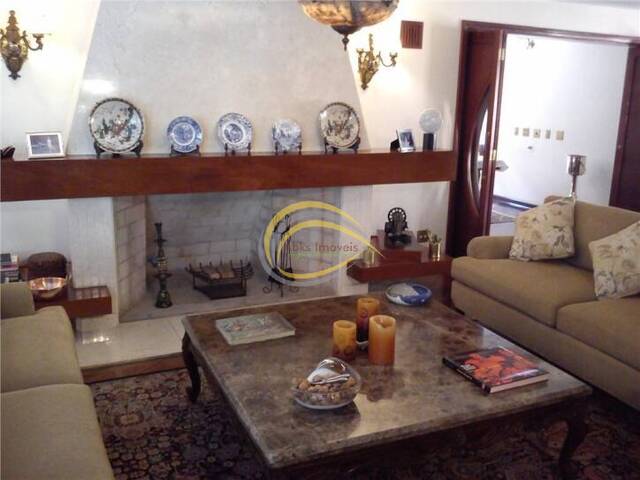 Casa para Venda em Carapicuíba - 2