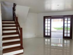 Casa para Venda em Carapicuíba - 2