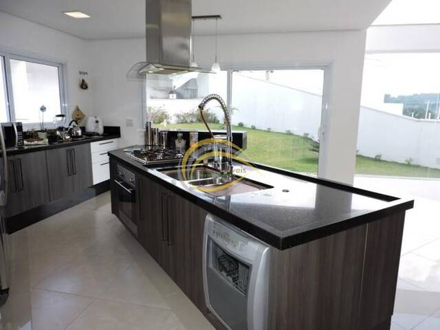 Casa para Venda em Cotia - 2
