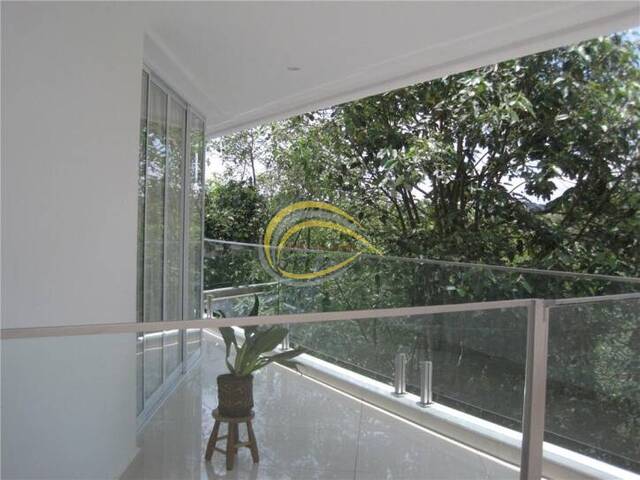 Casa para Venda em Carapicuíba - 5