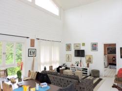 Casa para Venda em Embu das Artes - 4