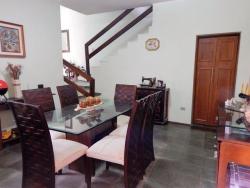 Casa para Venda em Carapicuíba - 5
